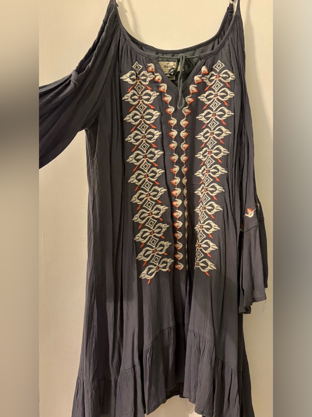 Exist cold shoulder dress